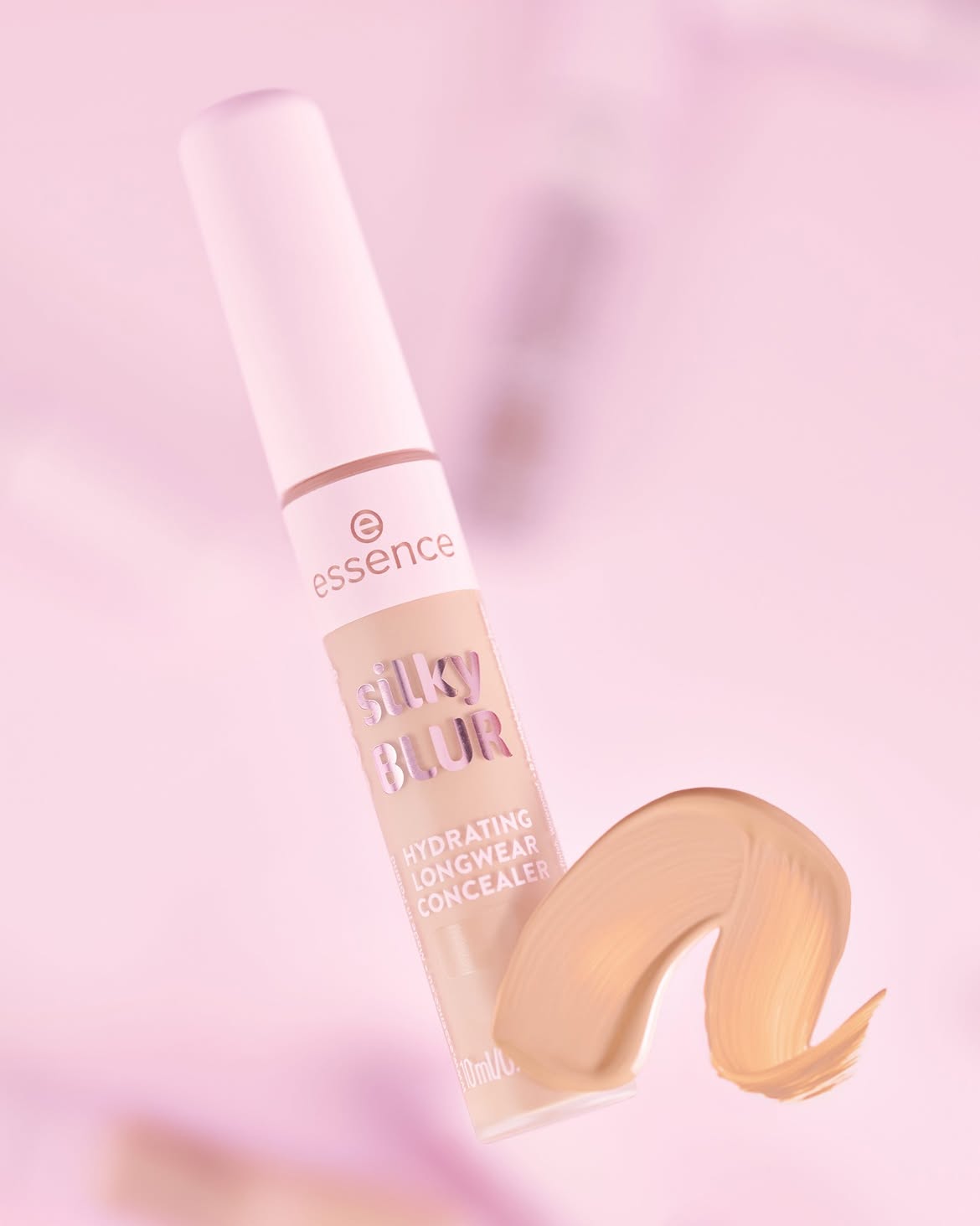 essence silky BLUR HYDRATING LONGWEAR CONCEALER
